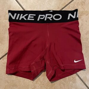 Nike pro